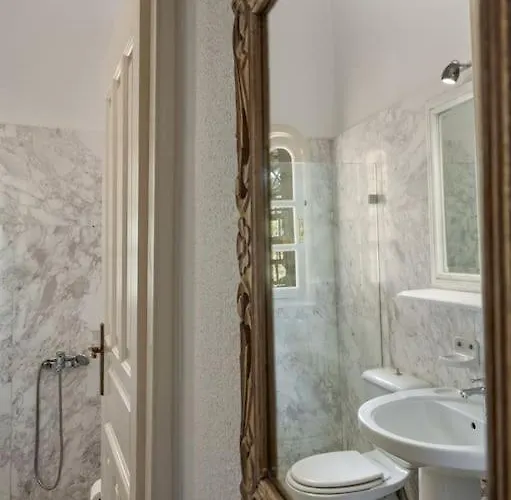 Artemis In Small Kounoupi Porto Heli