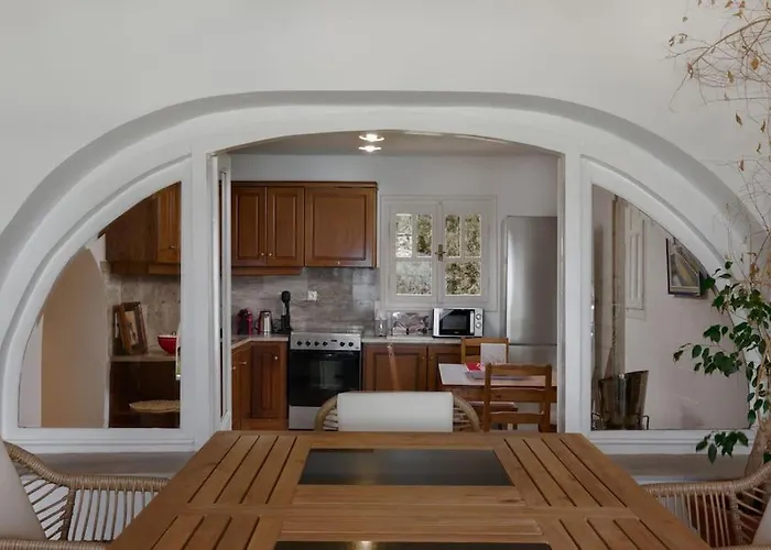 Villa Artemis In Small Kounoupi Porto Heli