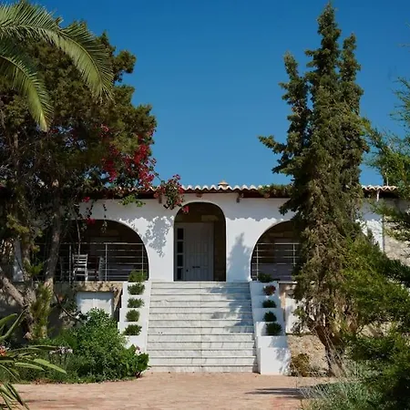 Artemis In Small Kounoupi