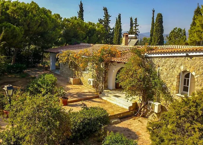 Vila Artemis In Small Kounoupi *